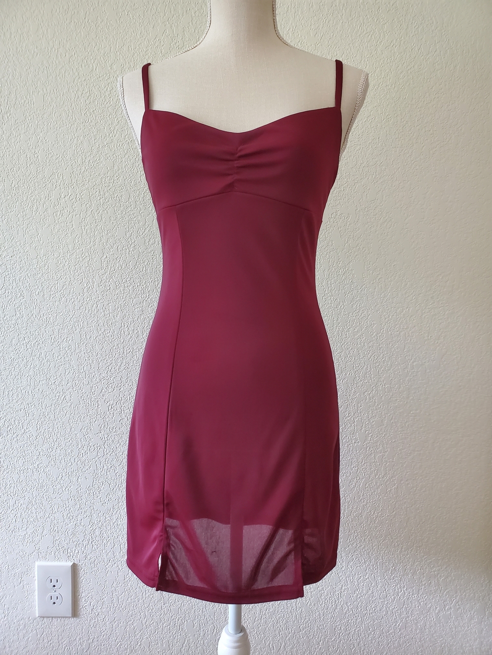 Women's Deep Plum/ Burgundy Spaghetti Strap Sheath Dress